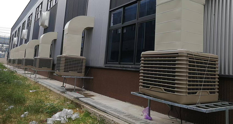 化学工場の換気・冷却事例1